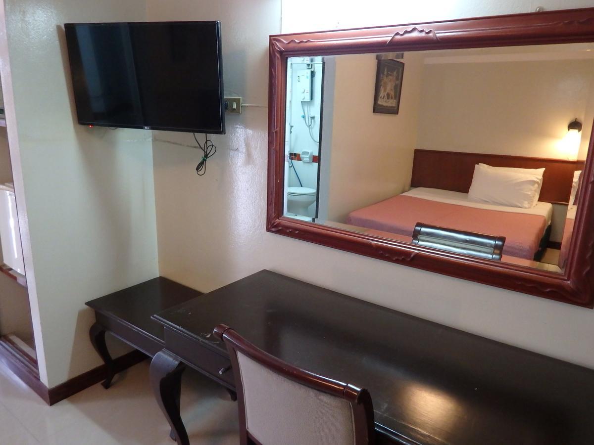 Sakol Hotel Nakhon Ratchasima Exterior photo